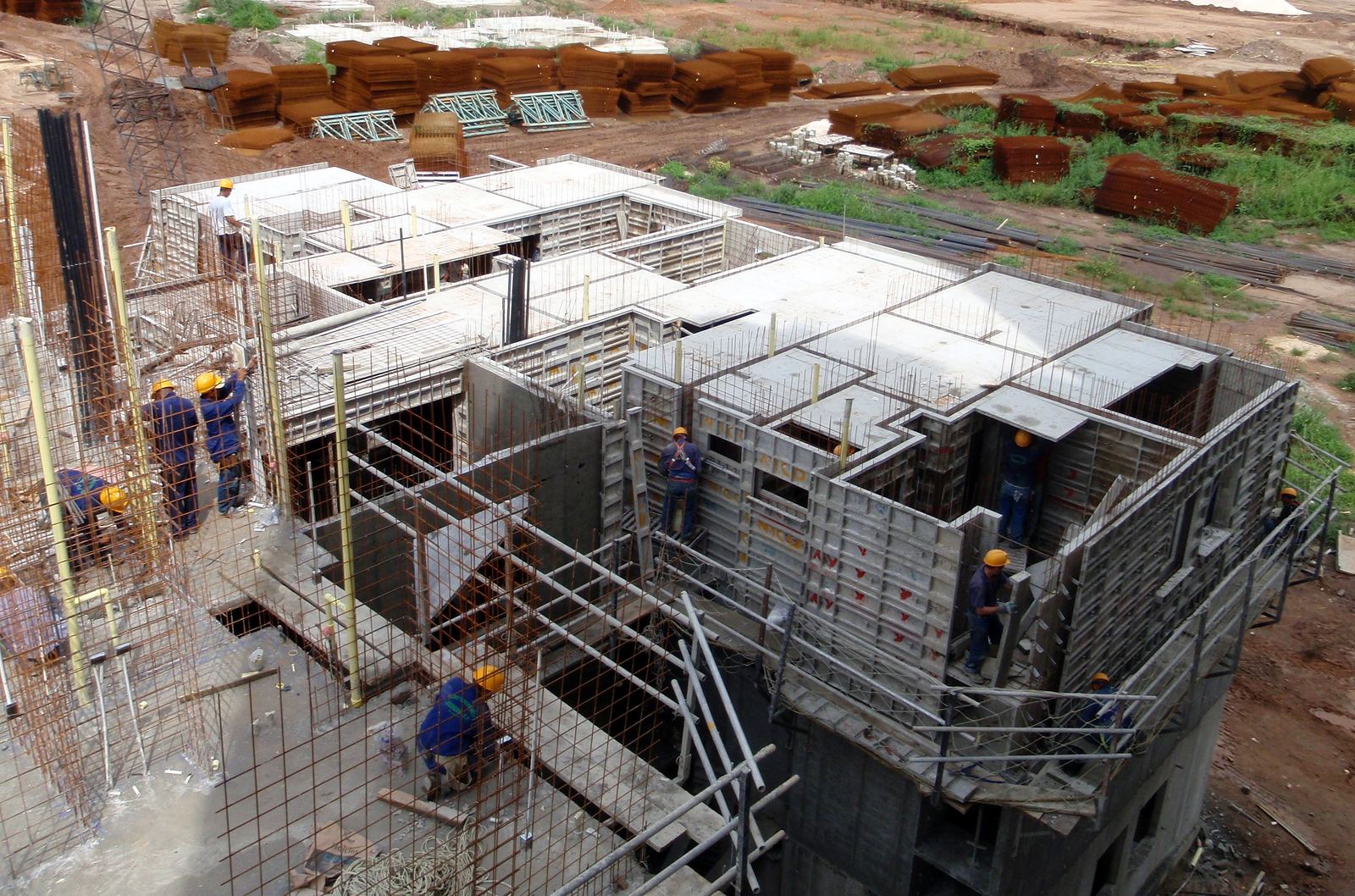 Formwork panels installed on a multi-storey concrete structure
